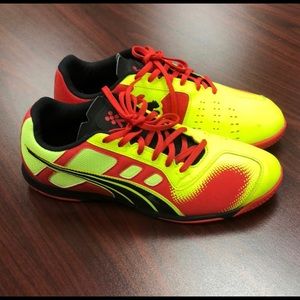 Puma Nevoa Lite Indoor Soccer Shoes